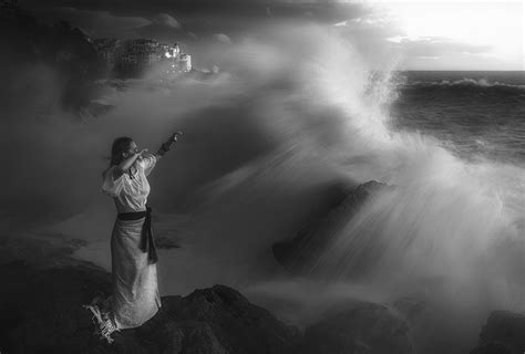 MonoVisions Photography Awards International Black And White Photo Contest Show WinnersGallery