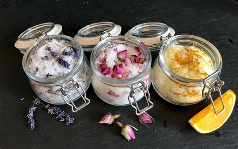 Duftendes Badesalz selbermachen - das perfekte Geschenk - AROMA 1x1