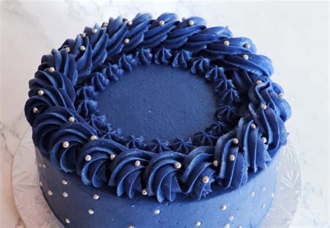 How To Make Navy Blue Buttercream Oh Snap Cupcakes