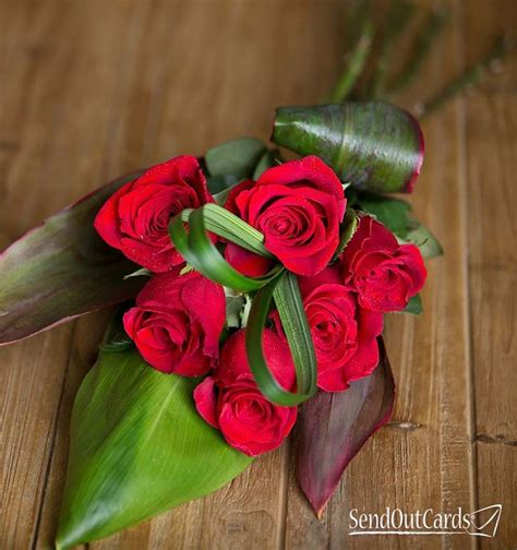 Long Stem Red Rose Bouquets Proclaim Your Love And Give The Ultimate