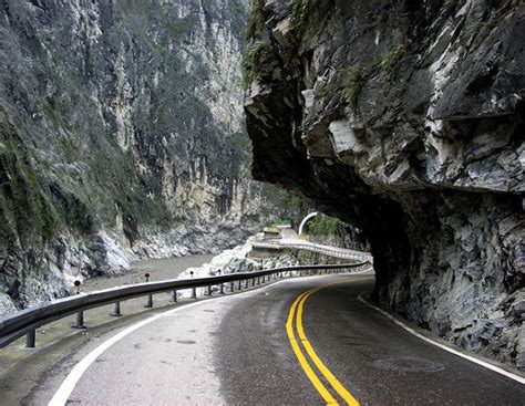Most Dangerous Roads In The World 91 Pics