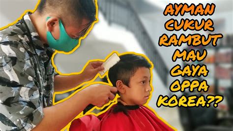 Jul 01, 2021 · pertama, pastikan anda nyaman menggunakan paket alat cukur gunting, silet pembersih bulu halus, busa cukur favorit keluarga dan sisir rapat yang nyaman di kulit kepala. AYMAN CUKUR RAMBUT MAU GAYA OPPA KOREA??? || AYMAN VLOG ...