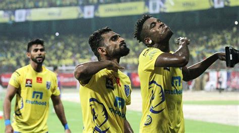Links to kerala blasters vs. ISL 2016: Kerala Blasters beat NorthEast United to seal ...