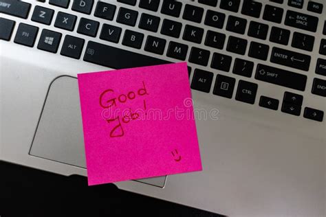 Text Good Job On Sticky Note Pink Sticky Note On Keyboard Editorial