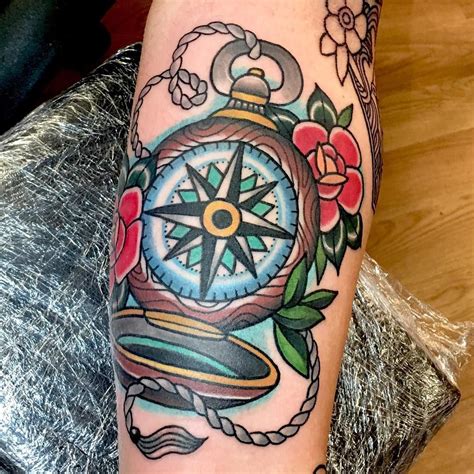 Compass Tattoo Tattoo Ideas And Inspiration Traditional Tattoo Tattoos Sleeve Tattoos