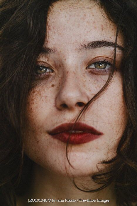 Jovana Rikalo Brunette Woman With Red Lips And Freckles Women Beautiful Freckles Freckles