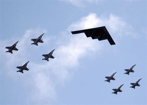 무료 이미지 하늘 나는 비행기 차량 미국 마리화나 담배 제트기 몰래 하기 에어쇼 공군 곡예 비행 전투기