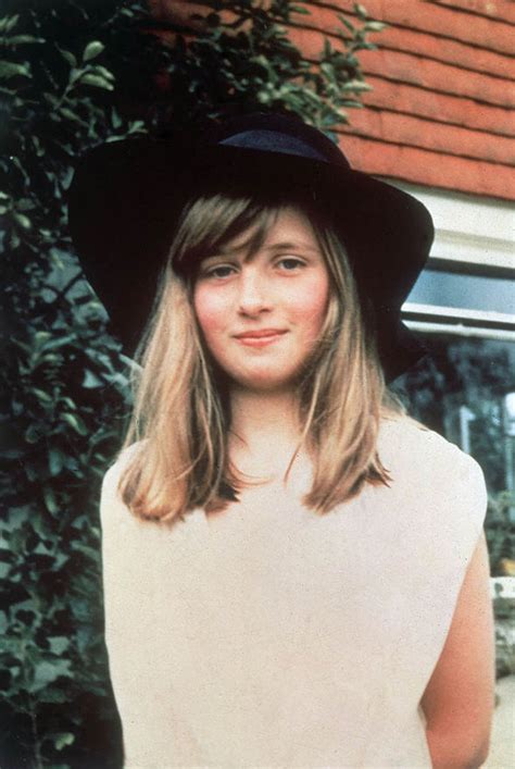 Young Diana In Pictures Adorable Photos Of Young Princess Of Wales