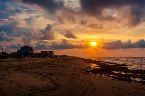 10 Of The Best Beaches In Texas To Visit This Summer