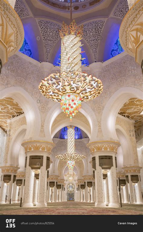 Sheikh Zayed Grand Mosque Abu Dhabi United Arab Emirates March 16