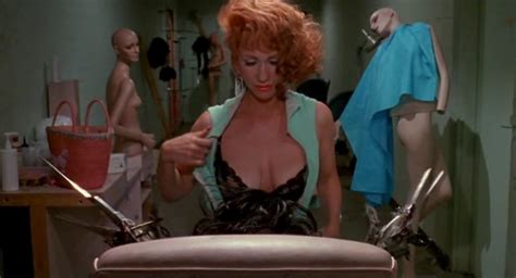 Kathy Baker Nua Em Edward Scissorhands