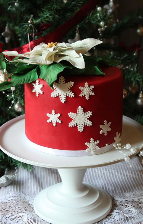 Christmas Eve Cake Decorated Cake By Tara Cakes Of Cakesdecor