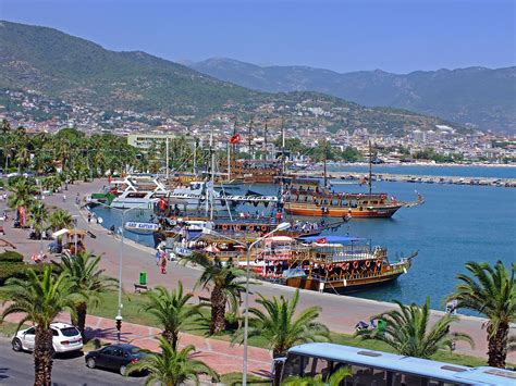 Nun folgte der nächste angriff auf die drittgrößte türkische partei: Alanya - Reiseführer auf Wikivoyage