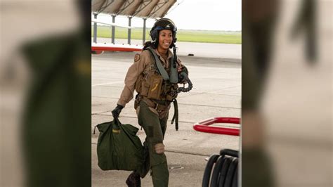 Us Navy Welcomes Its First Black Female Tactical Jet Pilot Meet
