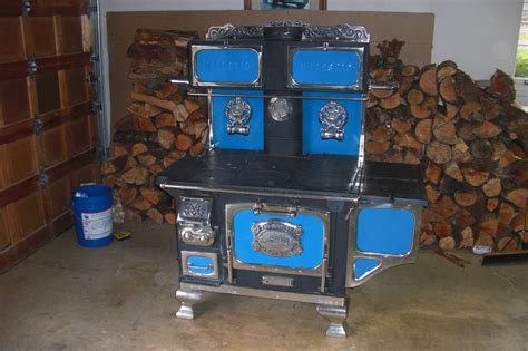 Antique Majestic Cast Iron Wood Cook Stove 200000 Wood Stove