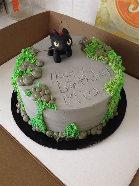 21 Awesome Picture Of How To Train Your Dragon Birthday Cake Dragon