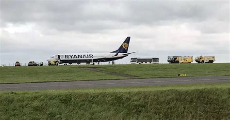 ryanair plane makes emergency landing at east midlands airport after losing nose wheel