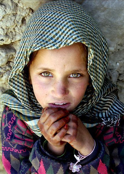 Afghan Eyes Rostros Pinterest In 2022 Cool Eyes World Cultures
