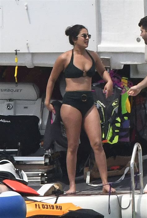 priyanka chopra in bikini on vacation in miami 03 25 2019 hawtcelebs