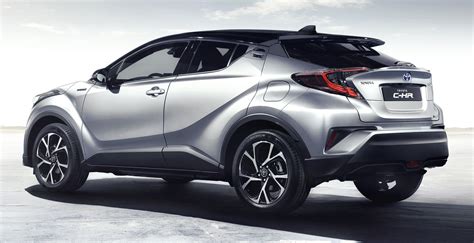 For this reason, toyota expects hybrid sales to account for a quarter of all rav4 sales — more than double the popularity of the current hybrid — and we. 2017 Toyota C-HR - production SUV's interior revealed Image 513093