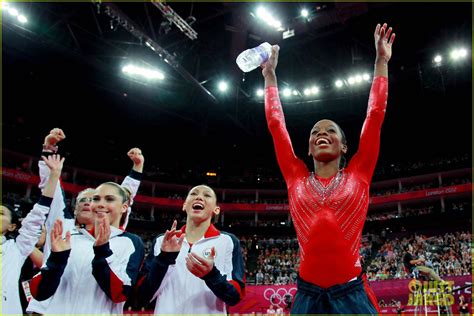 Us Womens Gymnastics Team Wins Gold Medal Photo 2694869 Photos