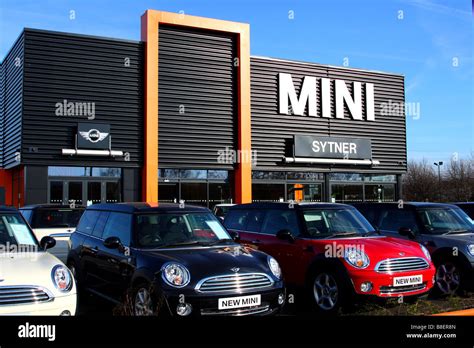 Bmw Mini Car Dealership Hi Res Stock Photography And Images Alamy