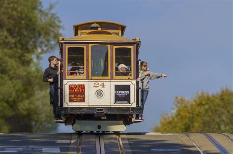 During each tour, you will savor several treats while learning more about the local neighborhood or market. How to Plan Your Own Cable Car Tour of San Francisco