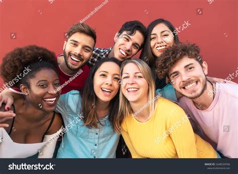 Group Multiracial People Having Fun Outdoor Foto Stock 1648539766