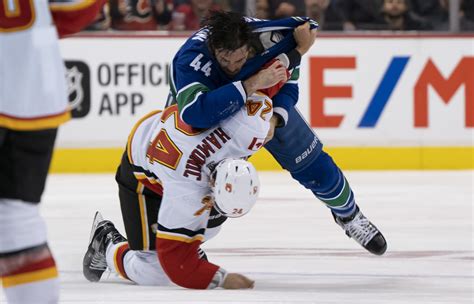 May 09, 2021 · get the latest news and information for the calgary flames. Calgary Flames: Time to Face the Facts on Fighting