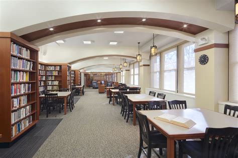 Modern Traditional In 2021 High School Library Library Design