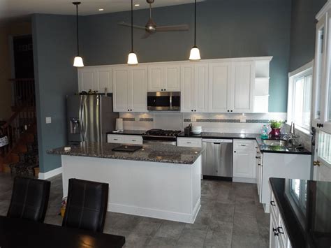 Paint Color Waters Edge by Benjamin Moore Stainless Steel ...