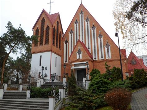 Baza noclegowa z polski i zagranicy: Legionowo - Kościół Najświętszego Ciała i Krwi Chrystusa ...