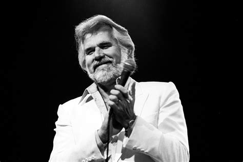 Kenny Rogers Dead at 81 - Rolling Stone