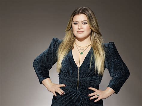 10 Best Kelly Clarkson Songs Of All Time