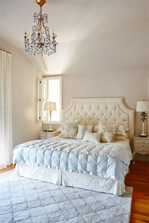Glenlily Country House Master Bedroom Cream Walls And Headboard