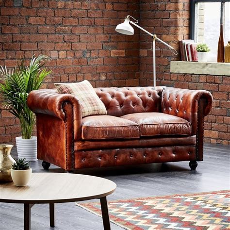 2024 Popular Chesterfield Sofas And Chairs