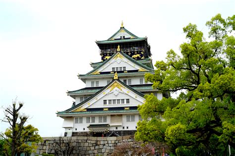 Osaka Castle An Important Place In Japanese History Tourist In Japan