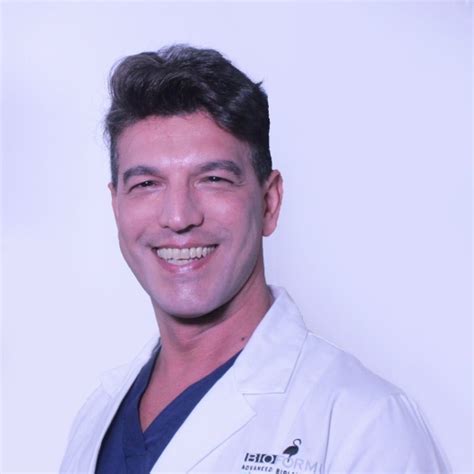 Dott Angelo De Cataldis Chirurgo Plastico Medico Estetico Angiologo