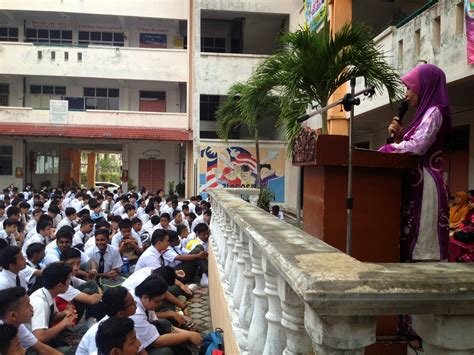 Johor bahru bölge eğitim bürosundaki okul kodu jea 1084'tür. January 2014 | SMK.TAMAN SELESA JAYA 2