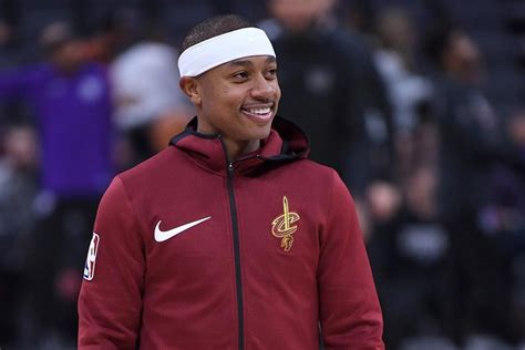 Isaiah thomas is an american basketball player and plays for the denver nuggets of the nba. Cavs' Isaiah Thomas will make debut against Portland