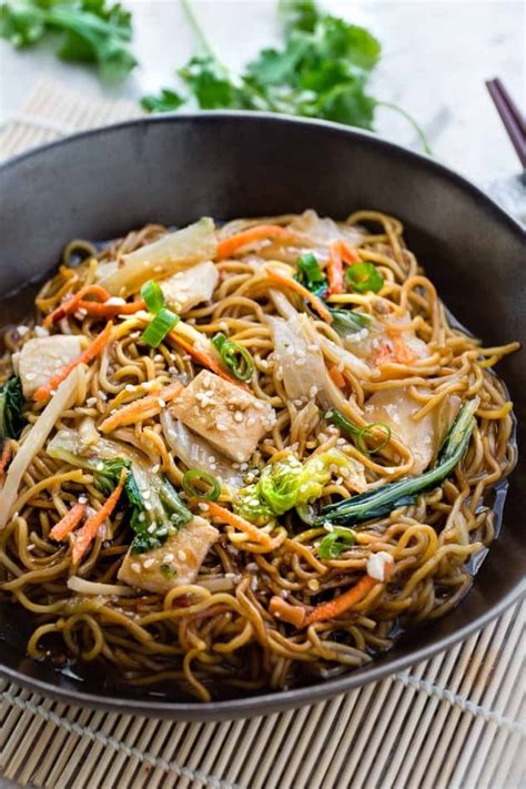Easy Chinese Chow Mein