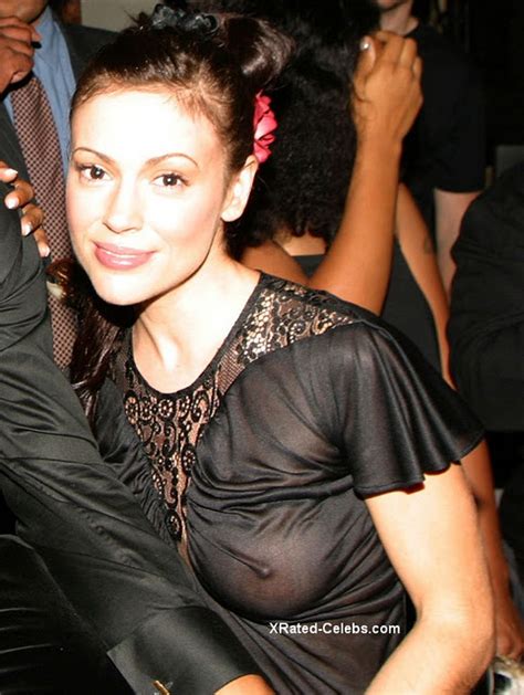 Alyssa Milano Hot Wardrobe Malfunction Pics Nipples Visible Photos In Hd Hot Celebrities All