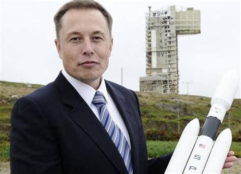 Elon Musk Says Spacex Is Working On Reusable Rockets Slashgear