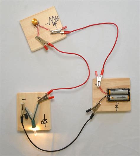 Circuit Blocks In The Classroom Science Projects For Kids