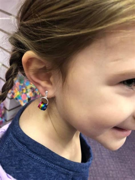 5 Things You Need To Know Before Getting Your Childs Ears Pierced