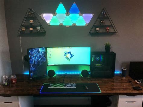 My 2019 Battlestation A Blend Of Various Styles Found Here Diy