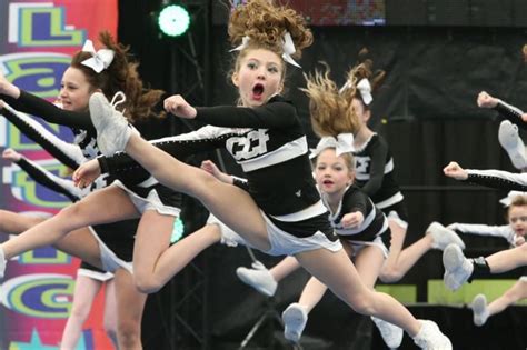 Cheerleading Competition Photo Galleries
