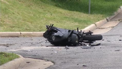 Man Critical After Motorcycle Crash In Wilmington 6abc Philadelphia