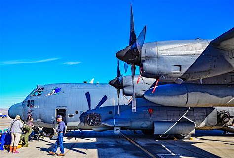 90 1058 Lockheed Mc 130w Gunship The Fourth Horseman 25m Flickr