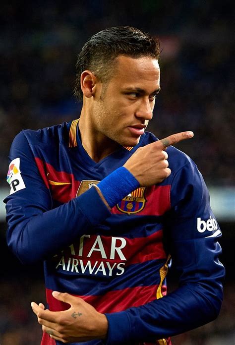 Nejˈmaʁ dɐ ˈsiwvɐ ˈsɐ̃tus ˈʒũɲoʁ hat jemand cool gesagt-Neymar Frisur-2016 | Neymar jr ...